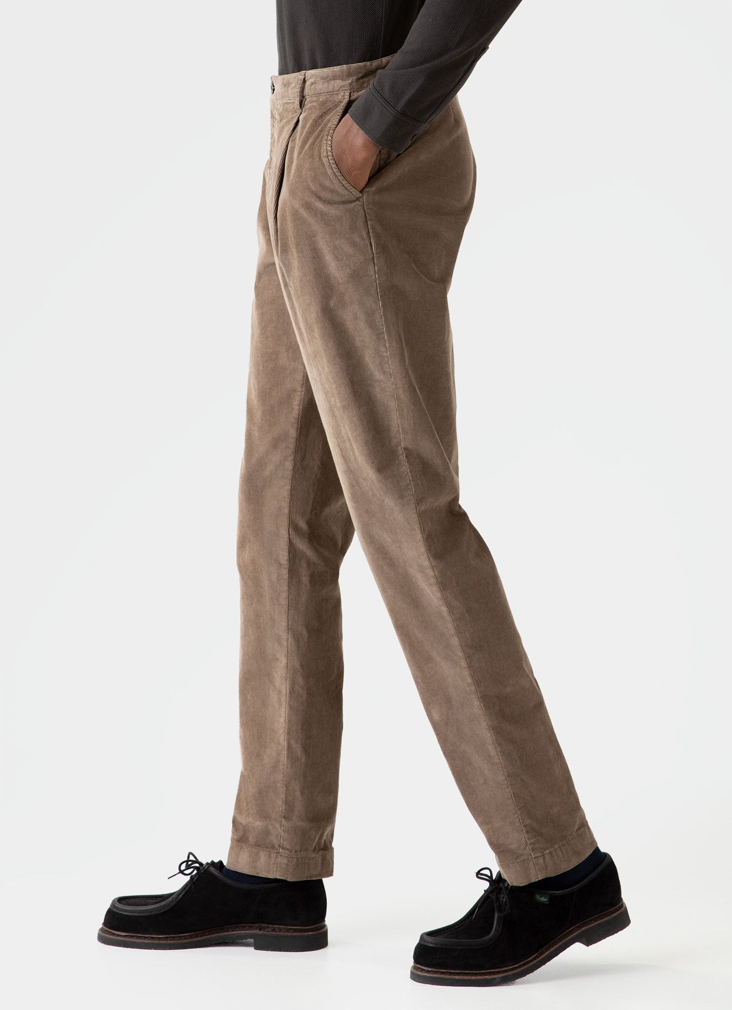 Mens Pleated Corduroy Trouser In Dark Stone Mtrs3041 Whdc