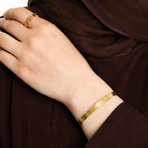 "With hardship comes ease" Cuff V2 | Women