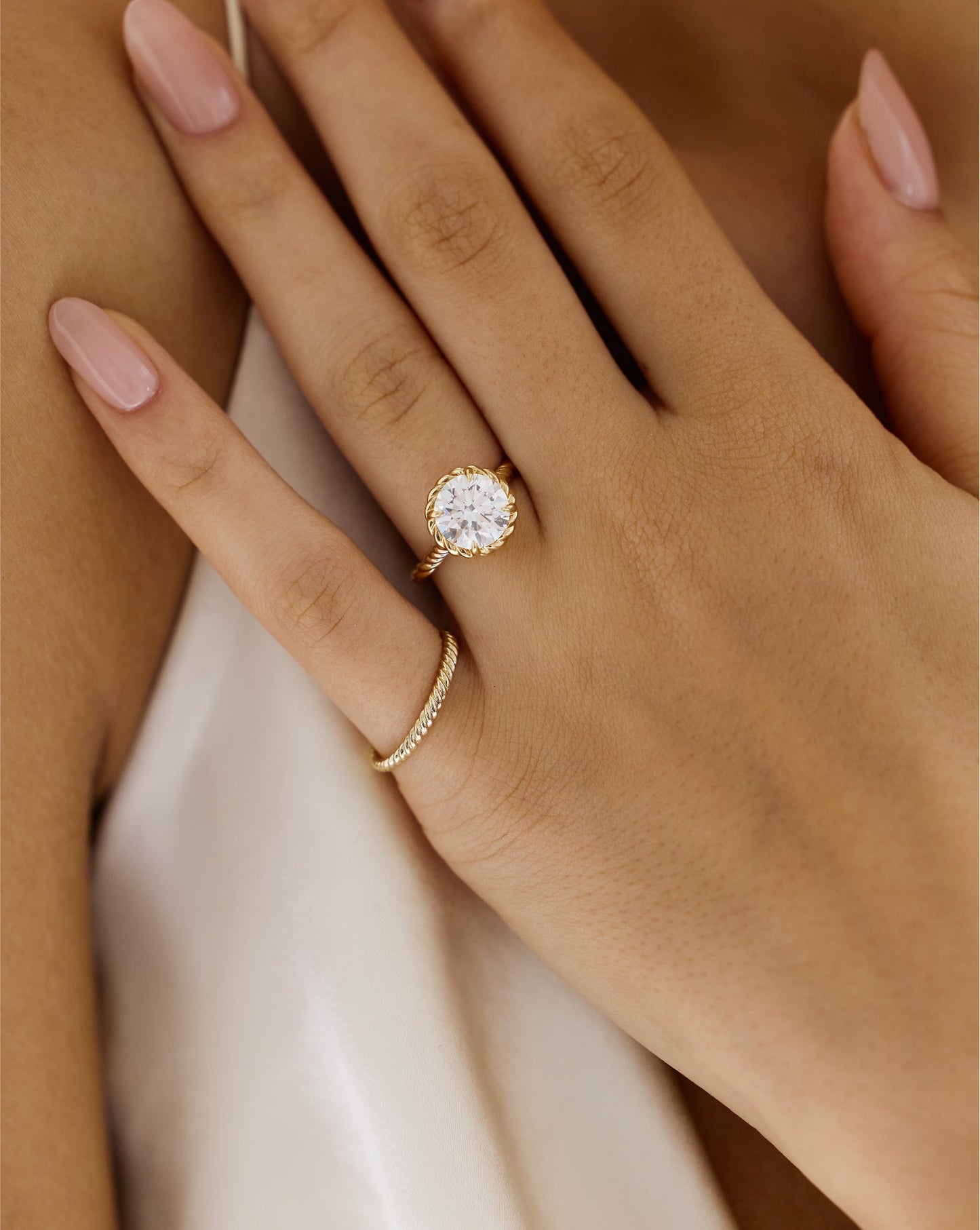 3.01 Round Lab Diamond in Twisted Wrap