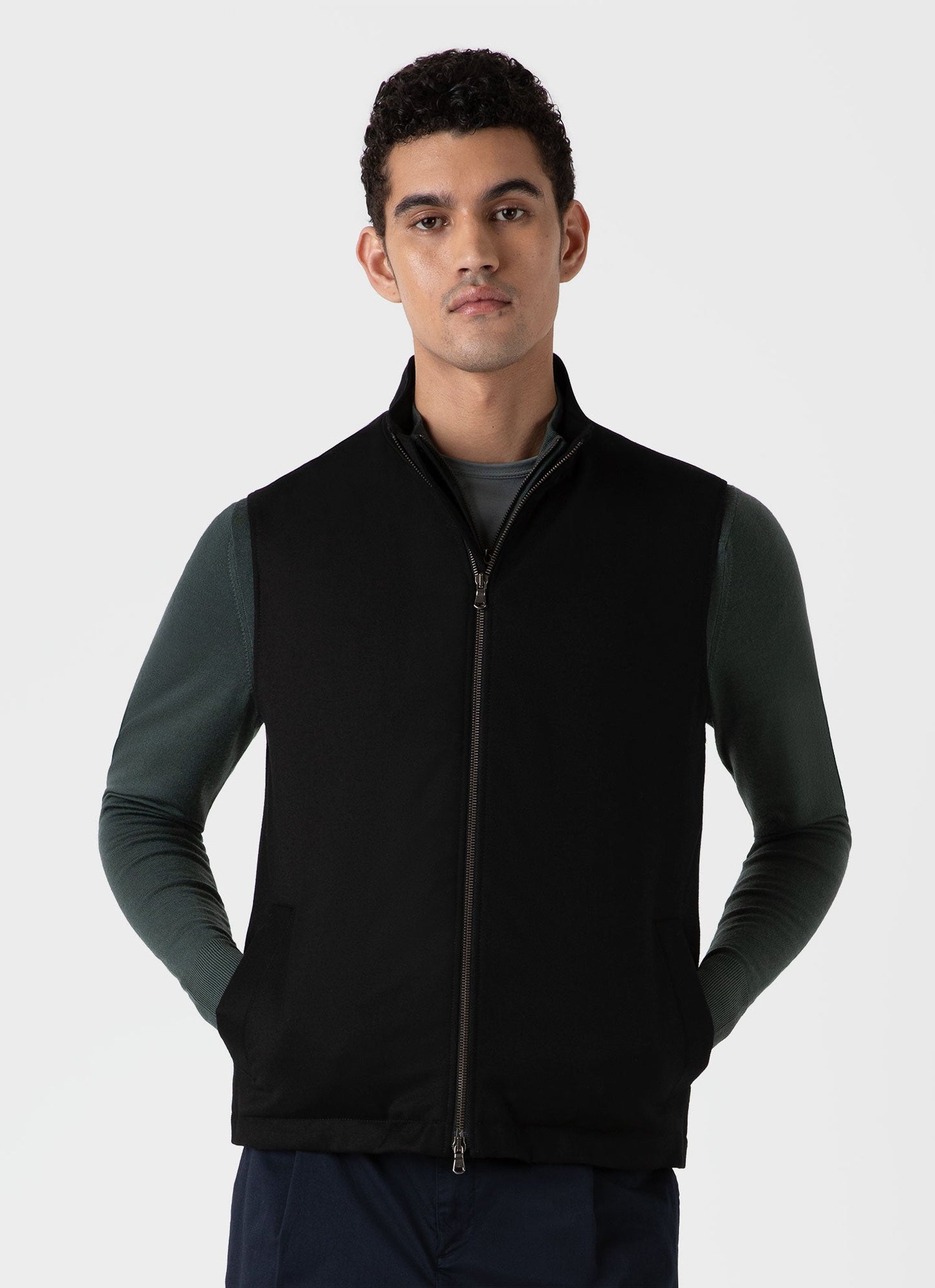 Mens Insulated Wool Gilet In Black Mjac7161 Bkaa