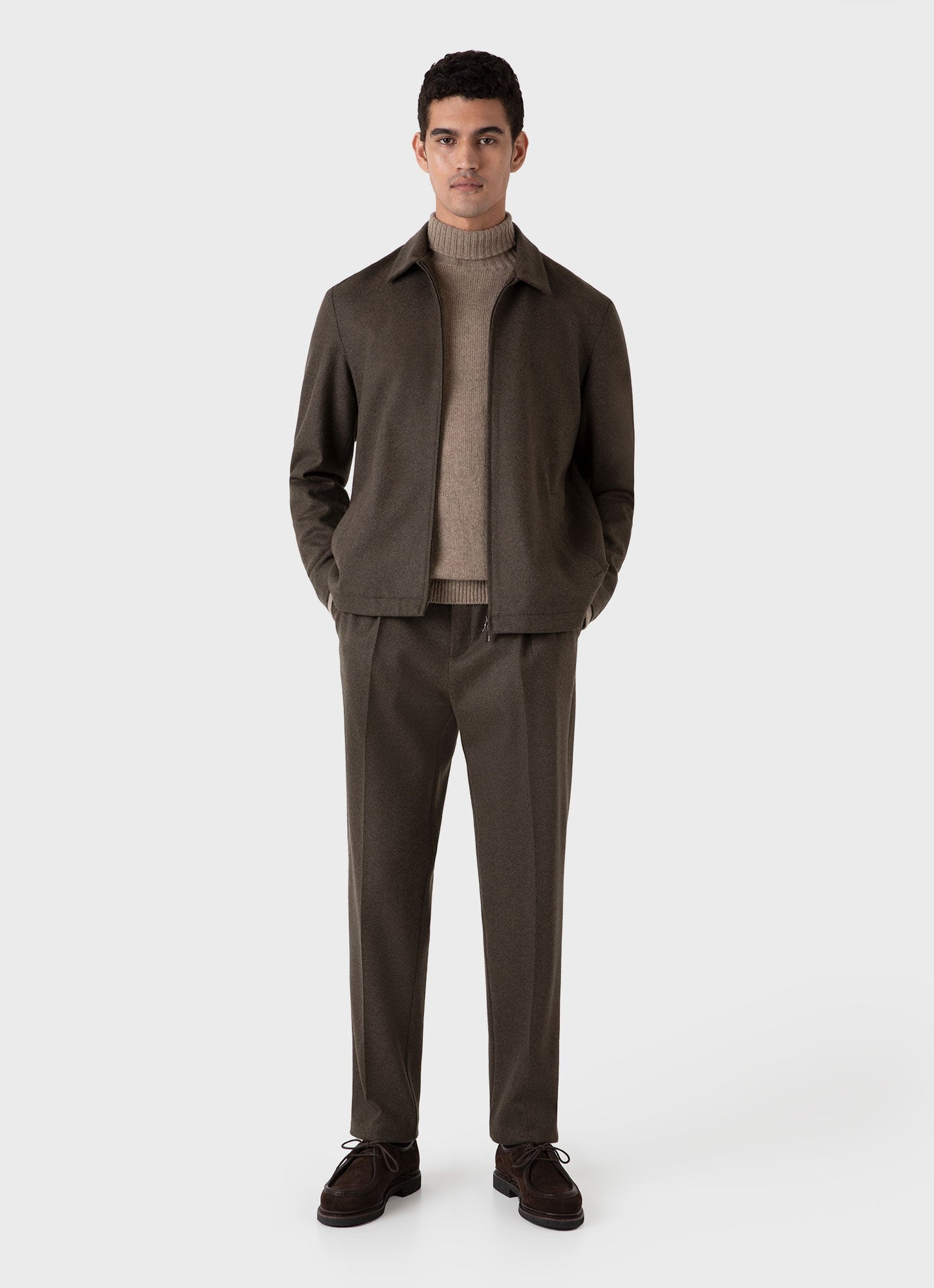Mens Lambswool Roll Neck In Sandstone Mjum8129 Brfc