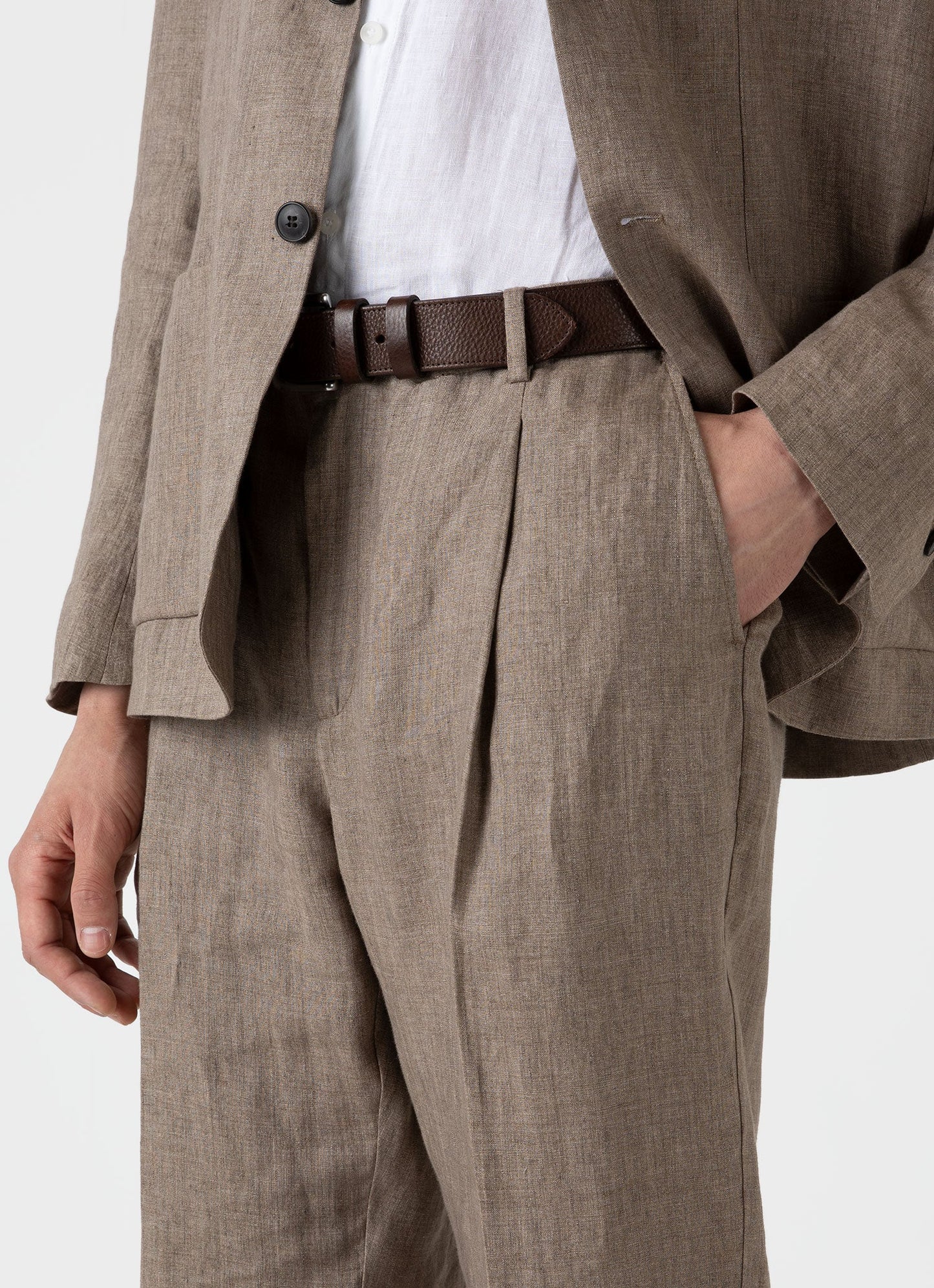 Mens Pleated Linen Trouser In Dark Sand Mtrs3049 Brey