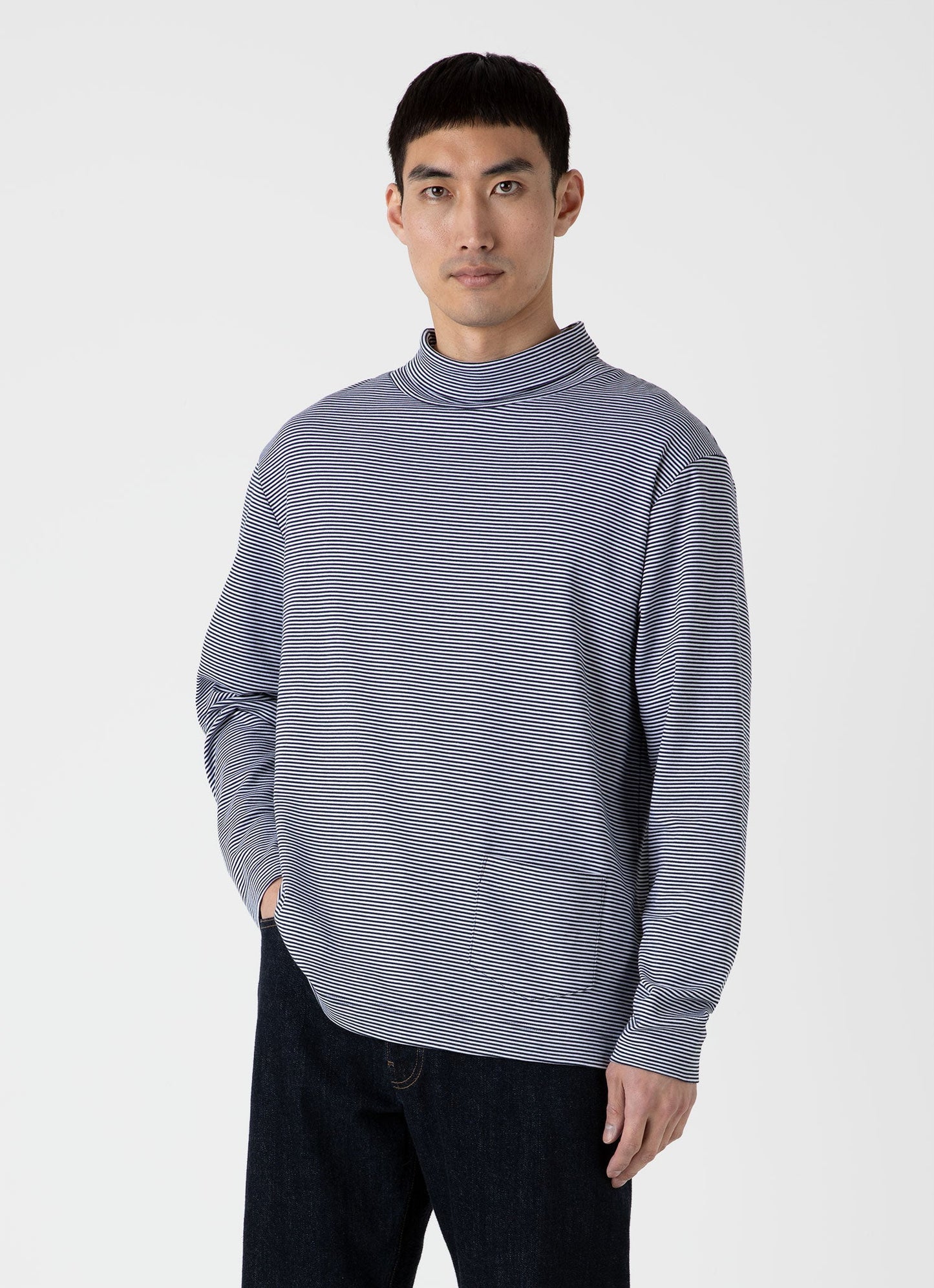 Mens Nigel Cabourn Carbon Brushed Roll Neck In Navy White Ncmtsh0185Ms Stmk