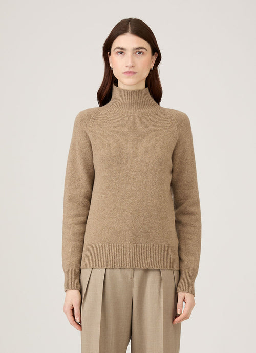 Womens Lambswool Funnel Neck Jumper In Mink Wjum8052 Brgb