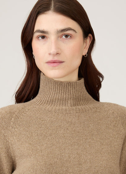 Womens Lambswool Funnel Neck Jumper In Mink Wjum8052 Brgb
