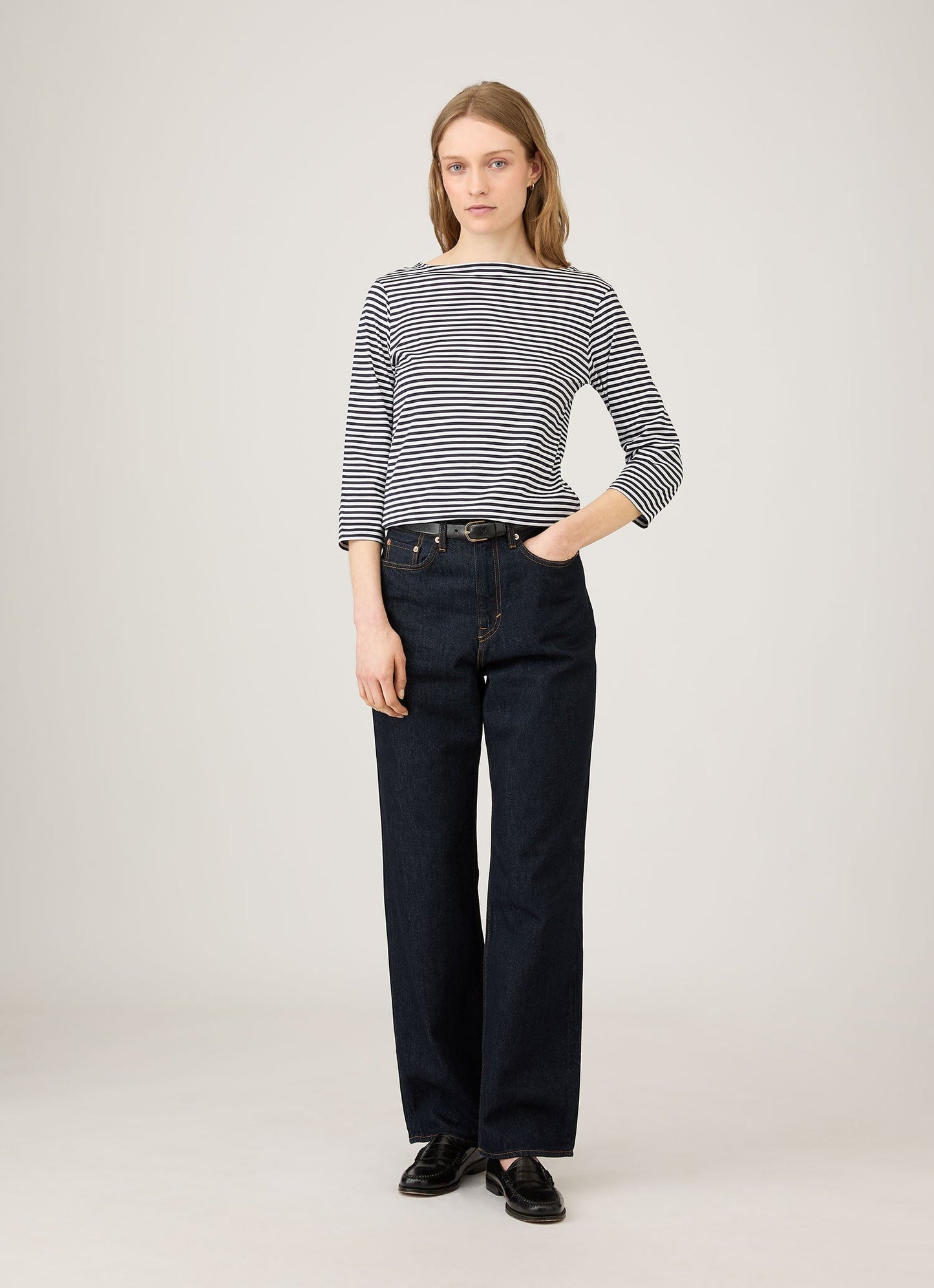 Womens Long Staple Cotton Boat Neck T Shirt In White Navy Stripe Wtsh0003Es